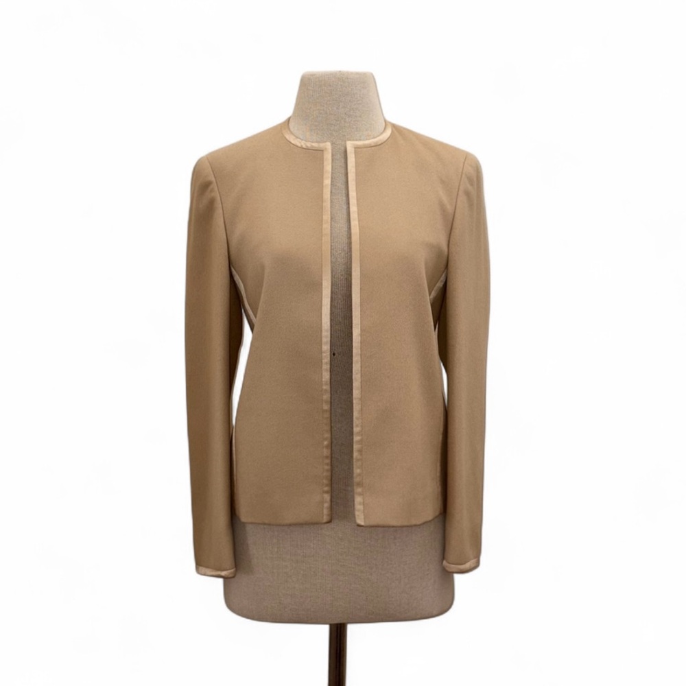 Escada Quiet Luxury Rabbit/ Virgin Wool/Angora/Silk Blazer Sz Medium Old Money